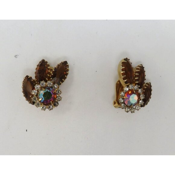Vintage Clip On Earrings Rootbeer Brown Aurora Borealis Rhinestone Prong Setting - Picture 7 of 7